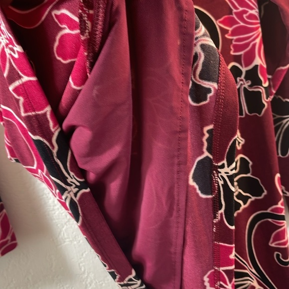 Plus Size Chico’s Print Keyhole Top size 4 - Picture 7 of 12